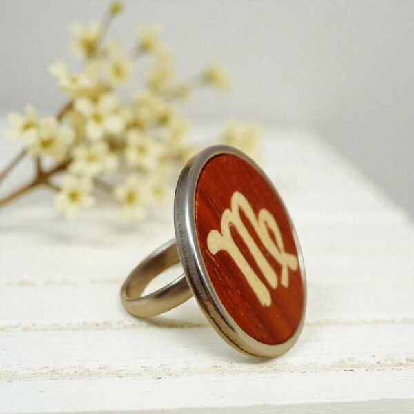 Adjustable Virgo ring with natural wood inlay and stainless steel band