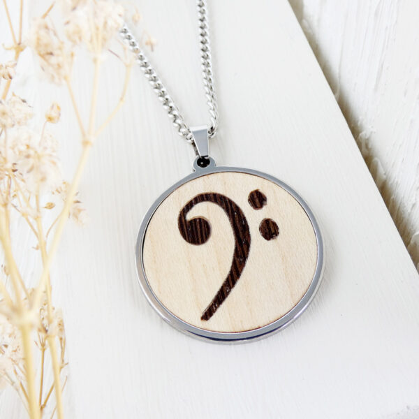 Necklace with bass clef symbol in wood – ideal gift for musicians