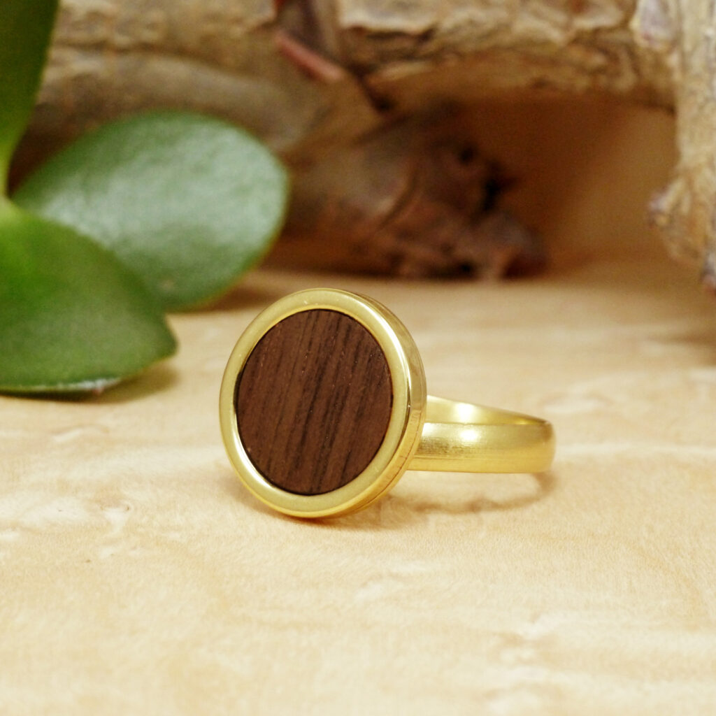 Gold plated stainless steel ring with walnut wood inlay – handmade wooden jewelry with warm, natural tones
