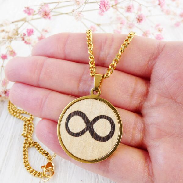 Handmade infinity chain pendant with sycamore and wenge wood