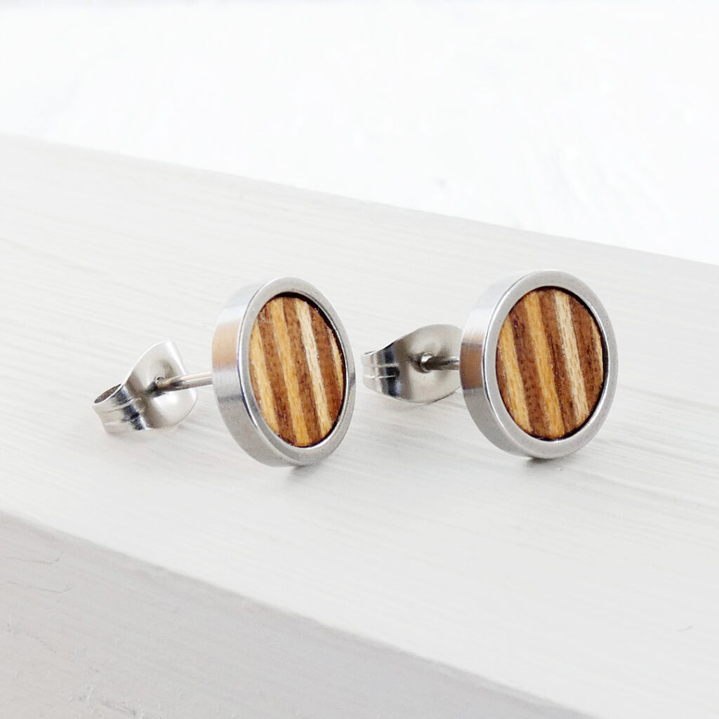 Natural wood earrings with striped sycamore design and stainless steel