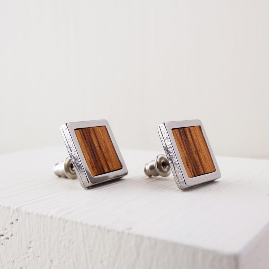 Square wood earrings with natural zebrano pattern