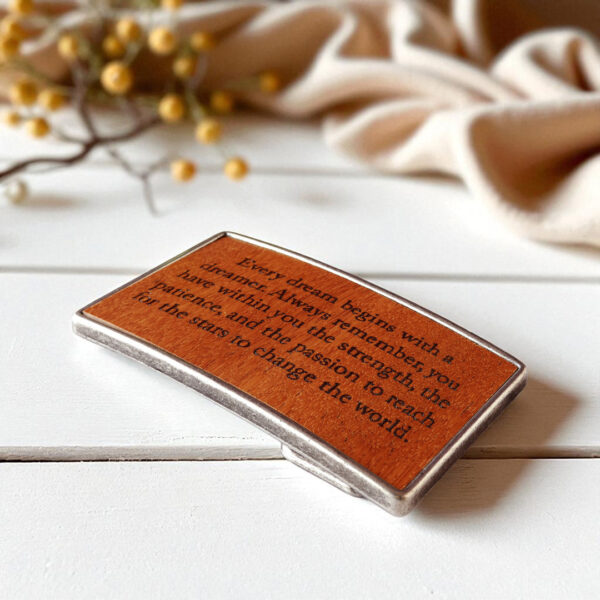 Wooden belt buckle for women – custom engraved and elegant design.