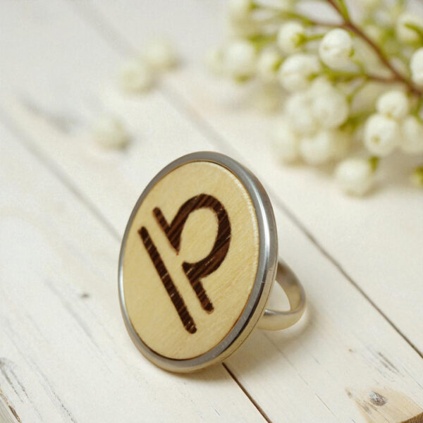 Wooden zodiac ring for women with the Libra symbol